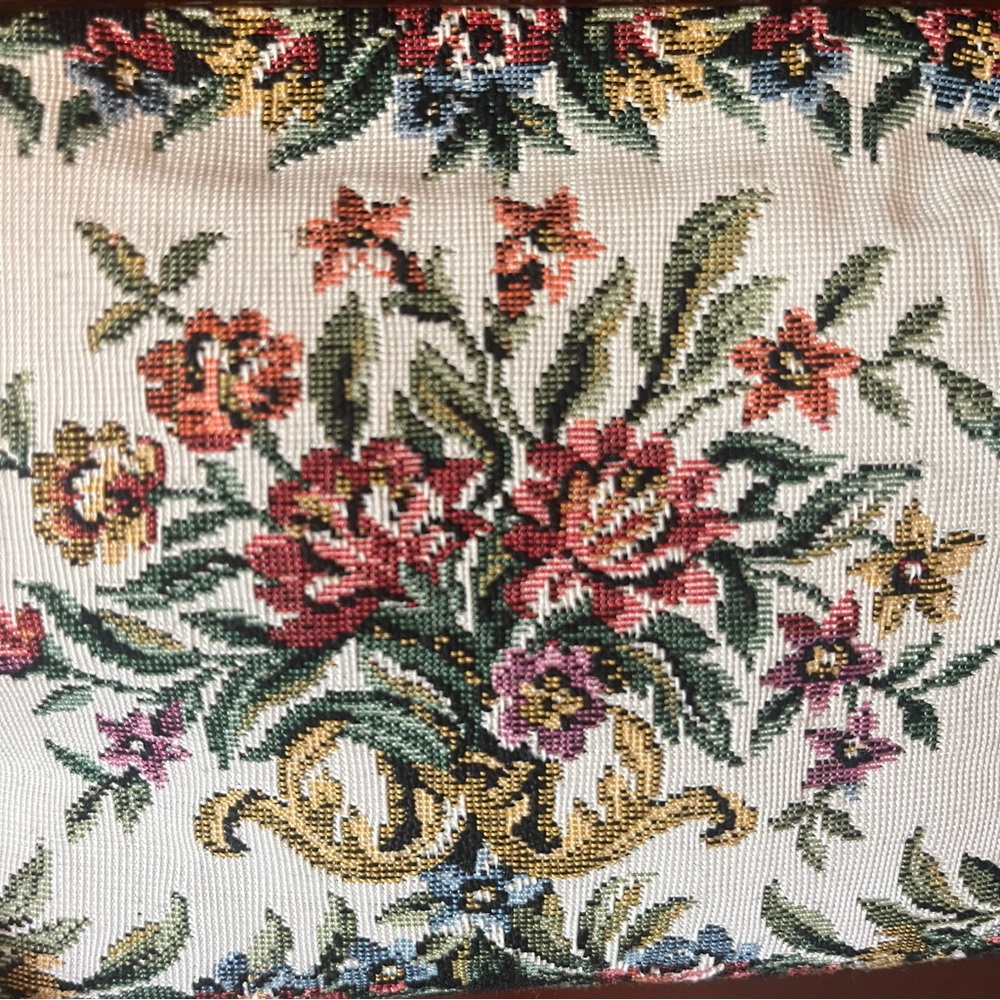 Vintage Small Tapestry Evening Clutch Purse Hong Kong Rare 1960's - Picture 2 of 4